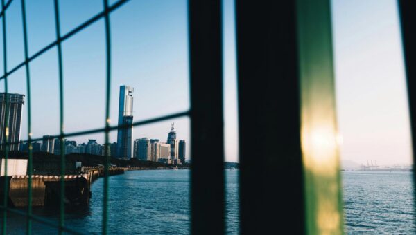 Crypto Long & Short: When price stops working, yield starts mattering