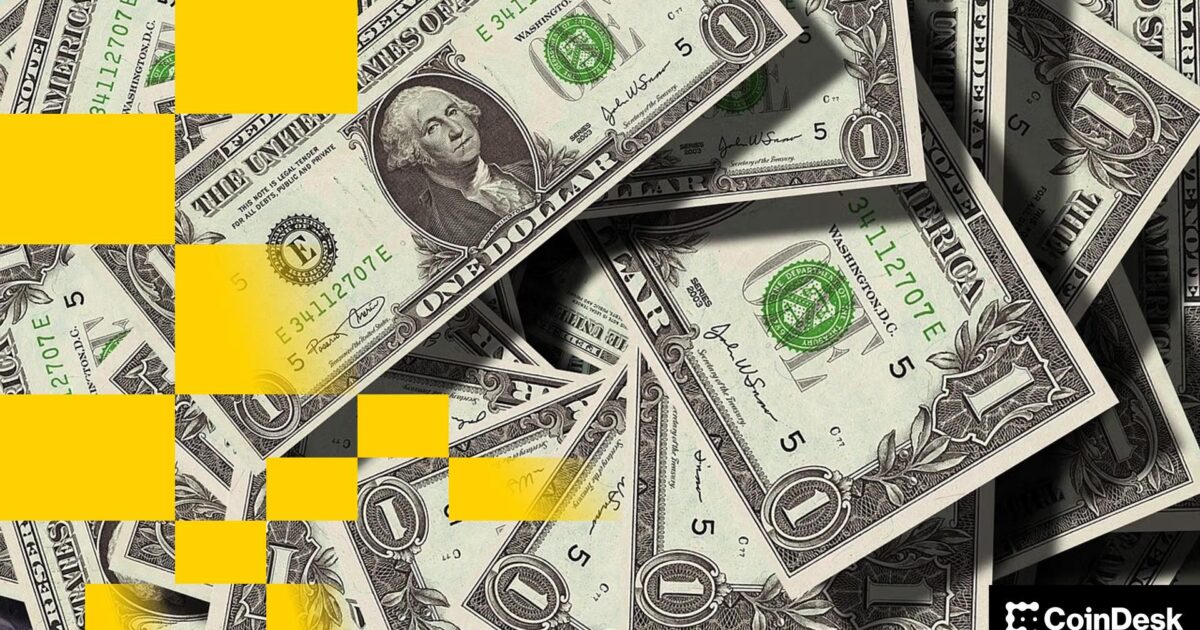 XRP hovers near $14 million options battleground that could sway trading