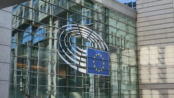 Cut the red tape: 39 financial giants demand an emergency fast-track for Europe's blockchain pilot