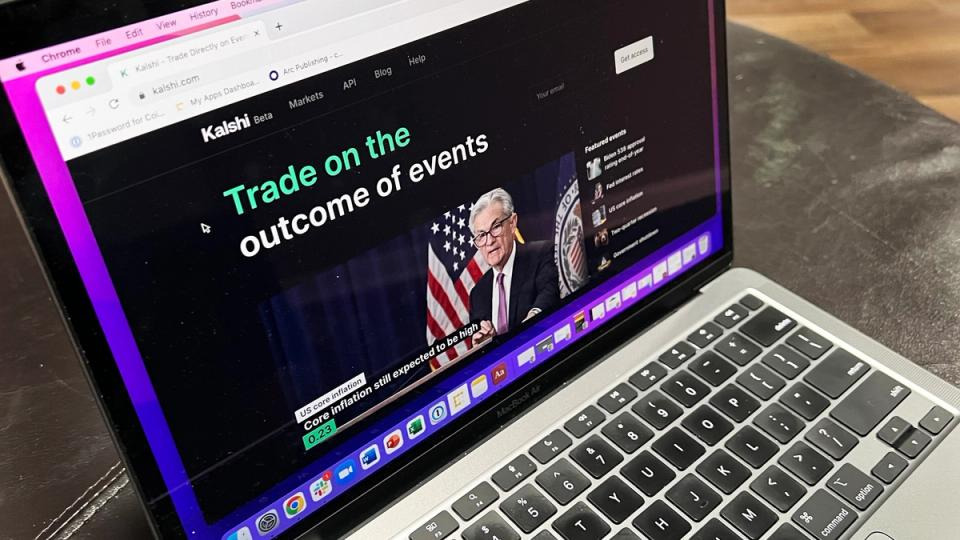 Roundhill’s Election ETFs Bring Political Betting to Retail Brokers