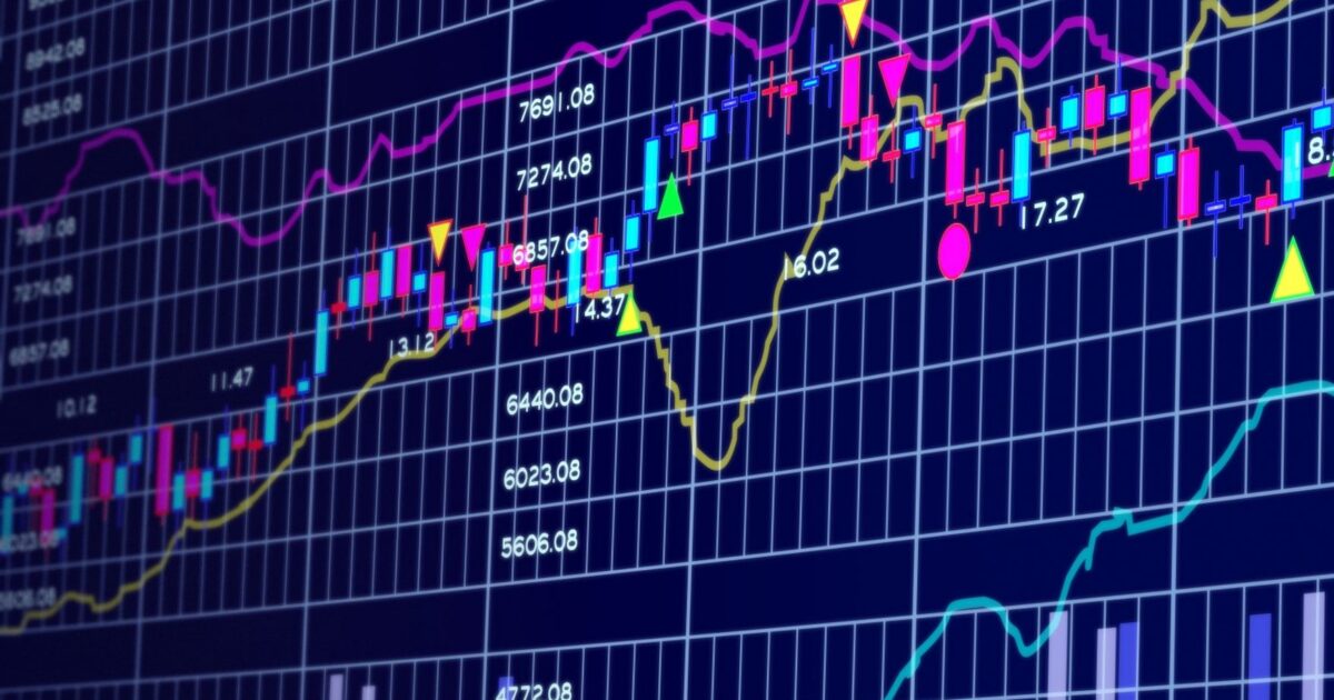 Bitcoin, ether in Goldilocks rally while smaller coins take a back seat