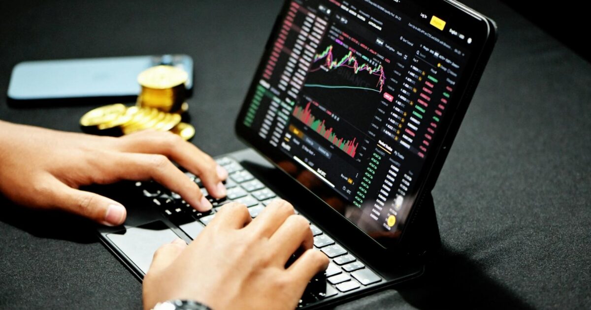 Here's how bitcoin's $7.9 billion April options expiry impact prices