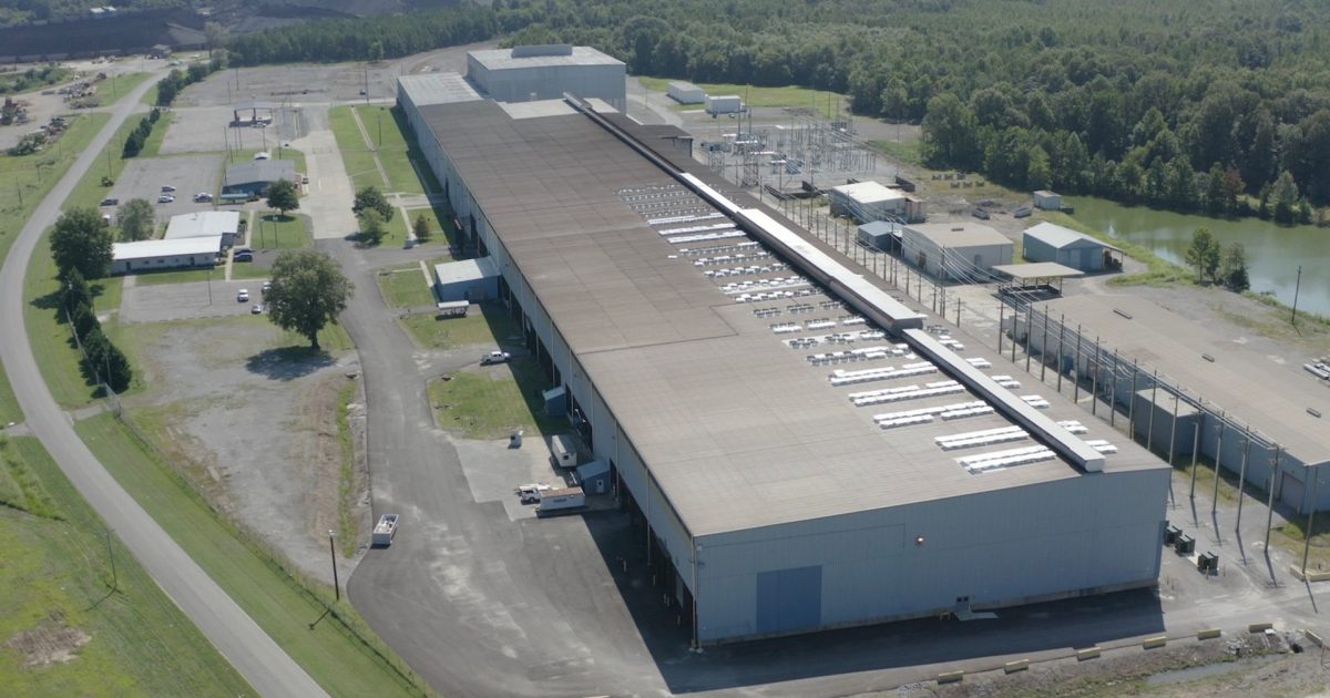 Core Scientific seeks $3.3 billion bond sale to further AI data center pivot