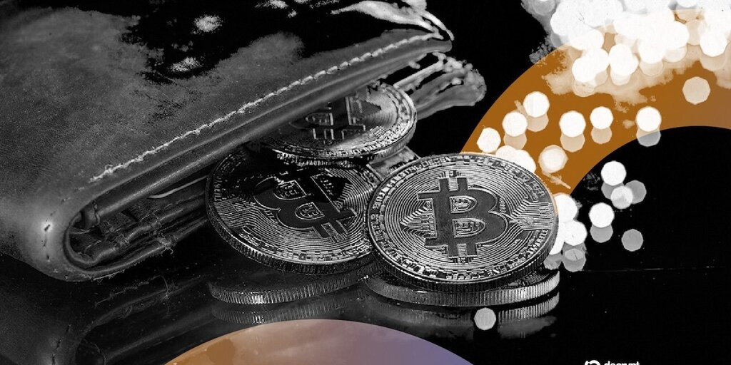 Bitcoin Stalls Below $82K CME Gap as Fed Decision Looms