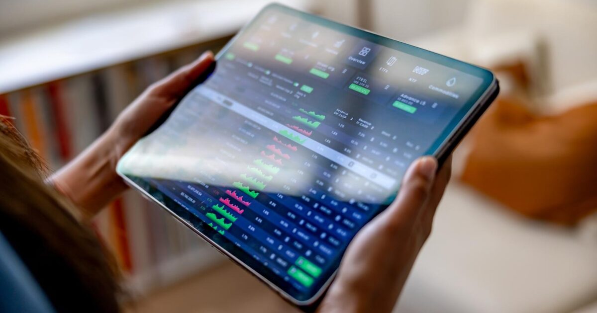 Why Cantor Fitzgerald thinks Robinhood and Coinbase are the best ways to play the prediction market boom