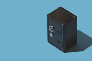 B2B stablecoin tech provider Infinite rolls out banking services powered by Thiel-backed Erebor Bank