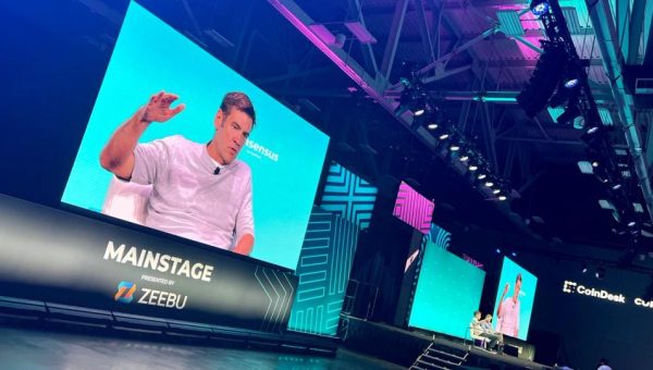 a16z’s $2.2B Crypto Fund Bets Against VC Consensus on Fundamentals