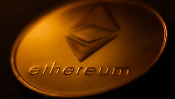 Ethereum Stalls at $2,420 as Rally Loses Momentum Against Bitcoin