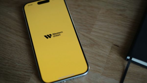 Western Union’s USDPT Stablecoin Signals Institutional Shift to On-Chain Remittances