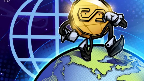 Western Union’s Stablecoin Play Signals Coexistence, Not SWIFT Replacement