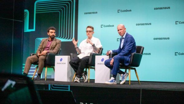Hybrid Blockchains Could Solve Privacy-Accountability Tradeoff, Consensus Panel Says