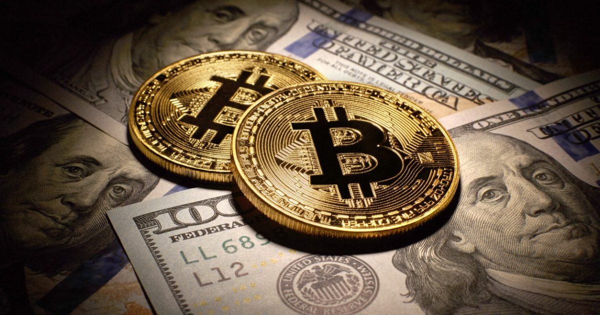 Riot’s $33M Data Center Bet Offsets 21.7% Mining Revenue Collapse