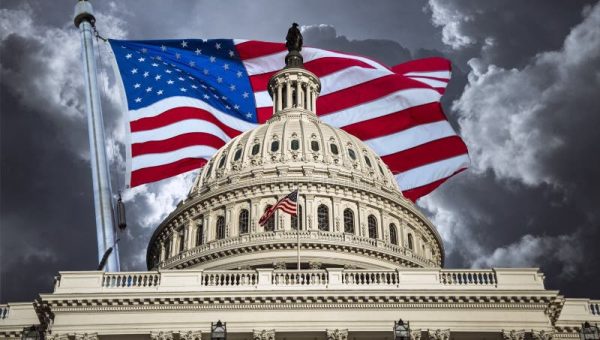 Banking Groups Push Stablecoin Yield Tightening Days Before Senate Markup