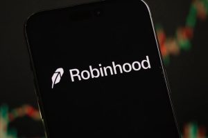 Bitcoin, Gold, Oil Price Contracts Top Robinhood Prediction Markets Growth