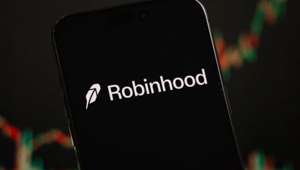 Bitcoin, Gold, Oil Price Contracts Top Robinhood Prediction Markets Growth