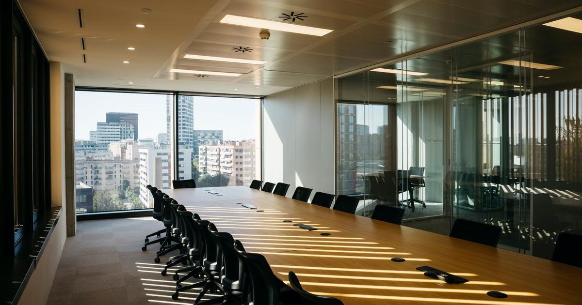 Coinbase Accused of Losing $25M in Bitcoin; Custody Governance Debate Intensifies