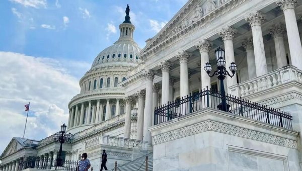 39 States File Supreme Court Briefs on Sports Prediction Market Swaps